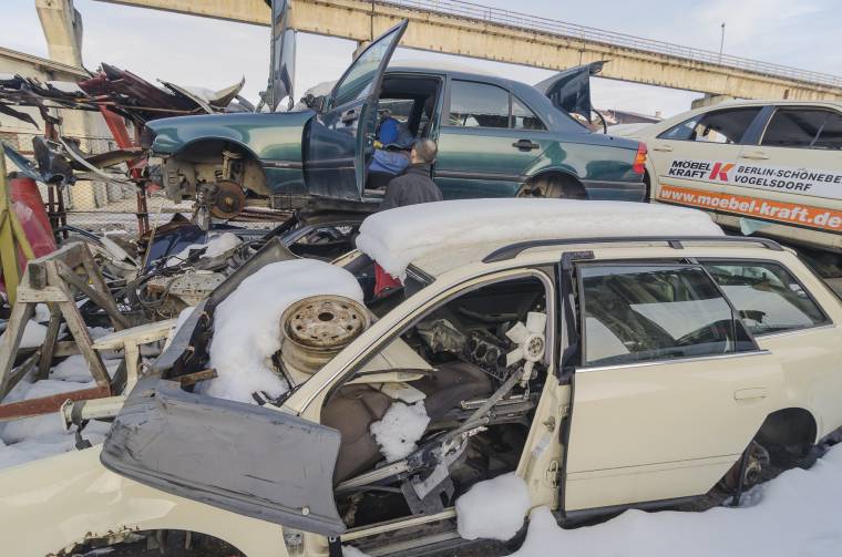 Roncsautó-program: újra cserélhető a motorkerékpár is, merész tervek a minisztériumtól